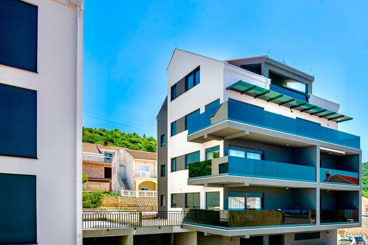Stella Apartment 챠브타트 외부 사진